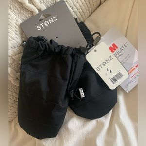 Stonz Baby Mitts size 12-18 NWT